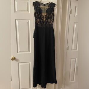 NWT Tadashi Shoji Evening Gown
